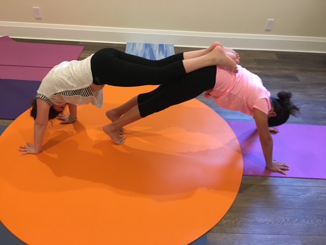 girls yoga